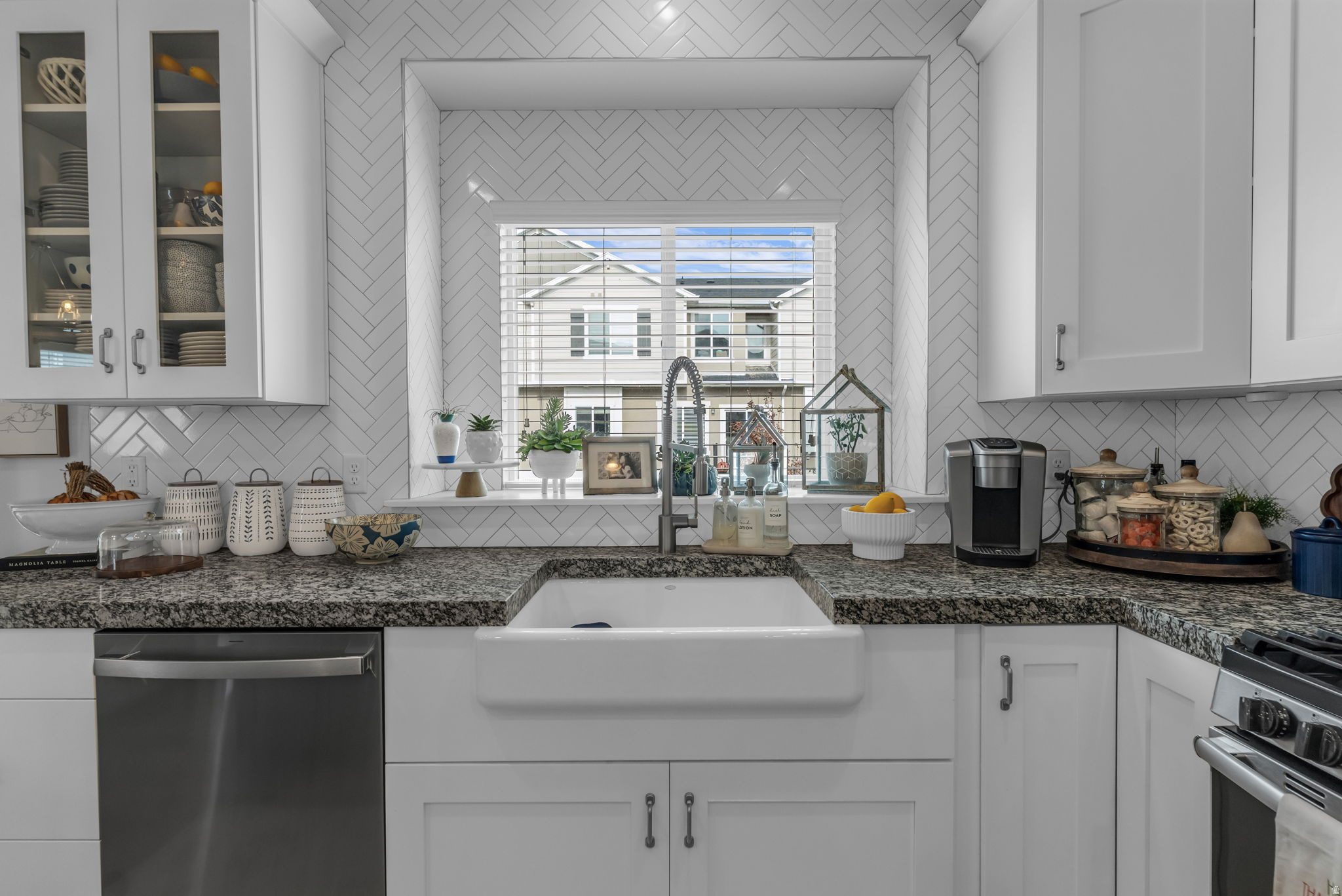 YOSEMITE PARK LOFTS - Residential