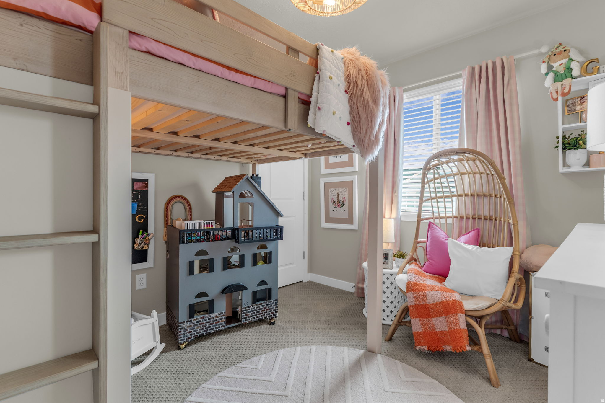 YOSEMITE PARK LOFTS - Residential