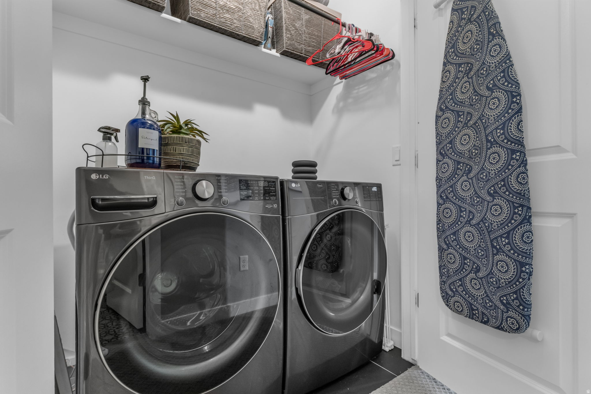 YOSEMITE PARK LOFTS - Residential