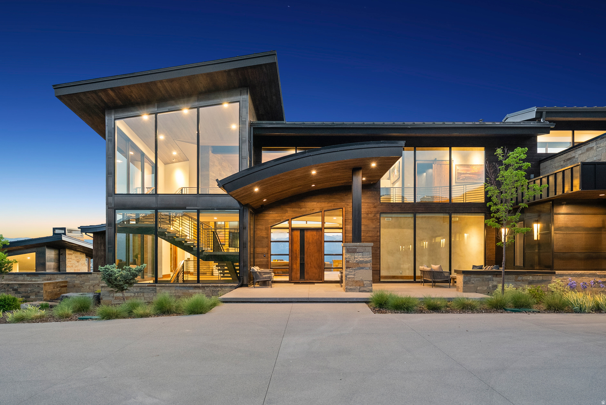 RED LEDGES - Residential