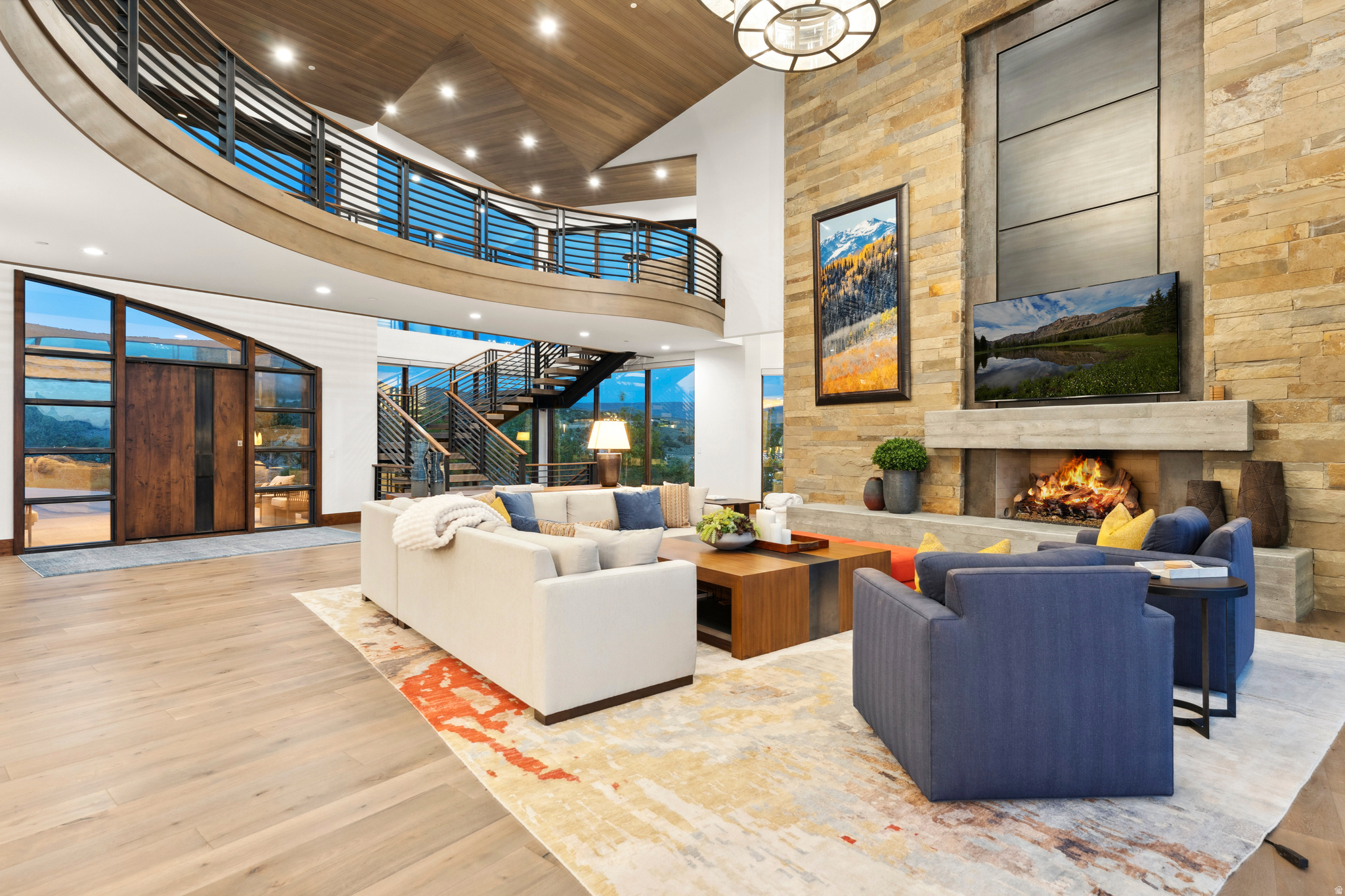 RED LEDGES - Residential