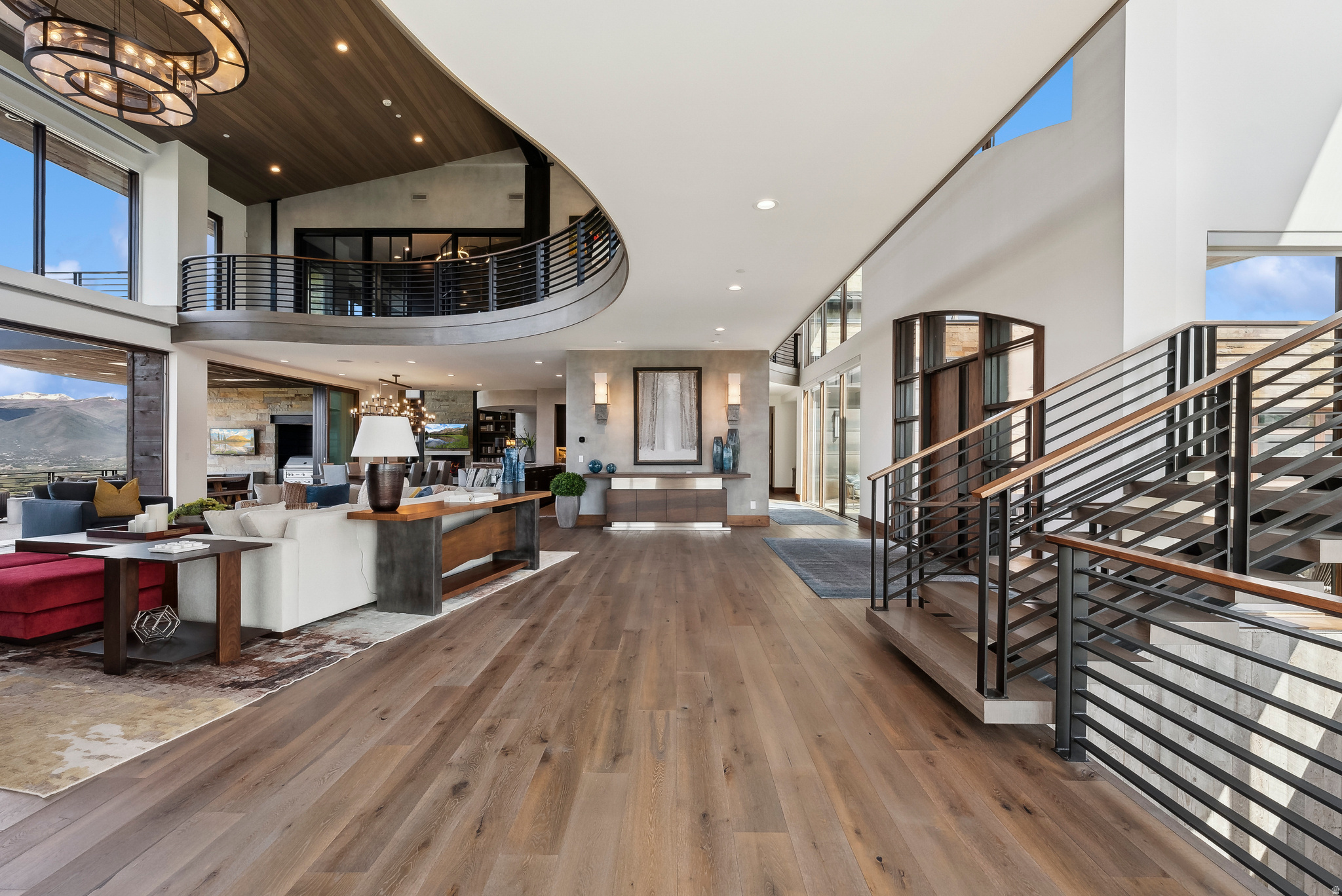 RED LEDGES - Residential