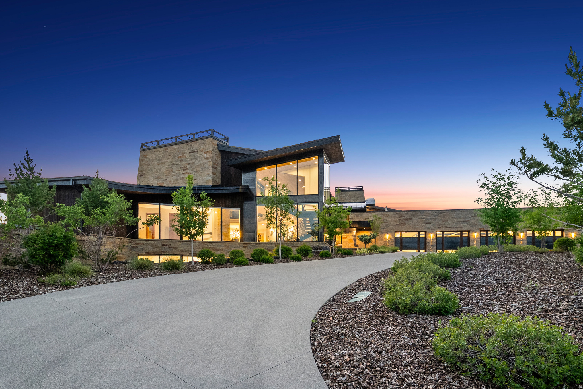 RED LEDGES - Residential