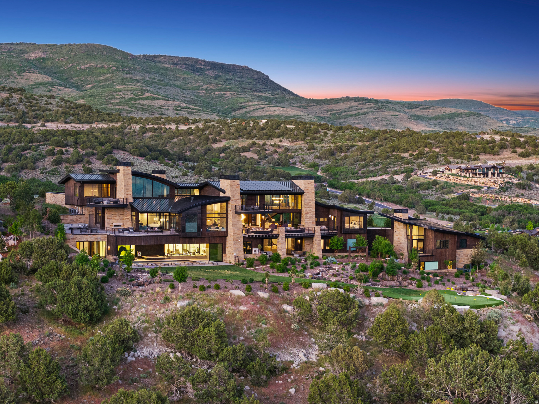 RED LEDGES - Residential