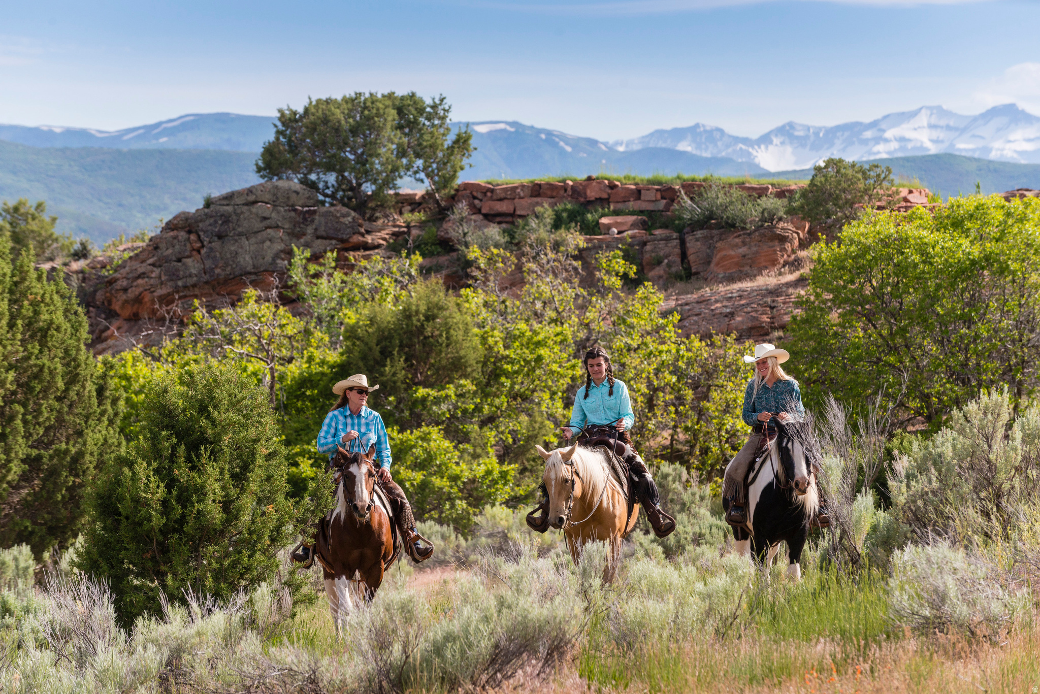 RED LEDGES - Residential