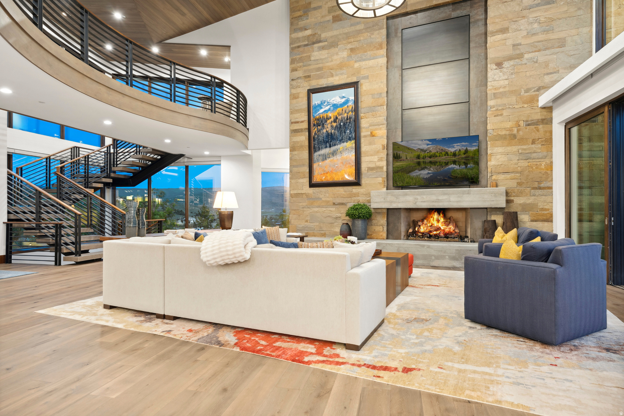 RED LEDGES - Residential