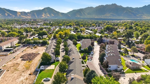 Tiny photo for 342 E NEWSOME PARK LN S, South Salt Lake, UT 84115 (MLS # 2183092)