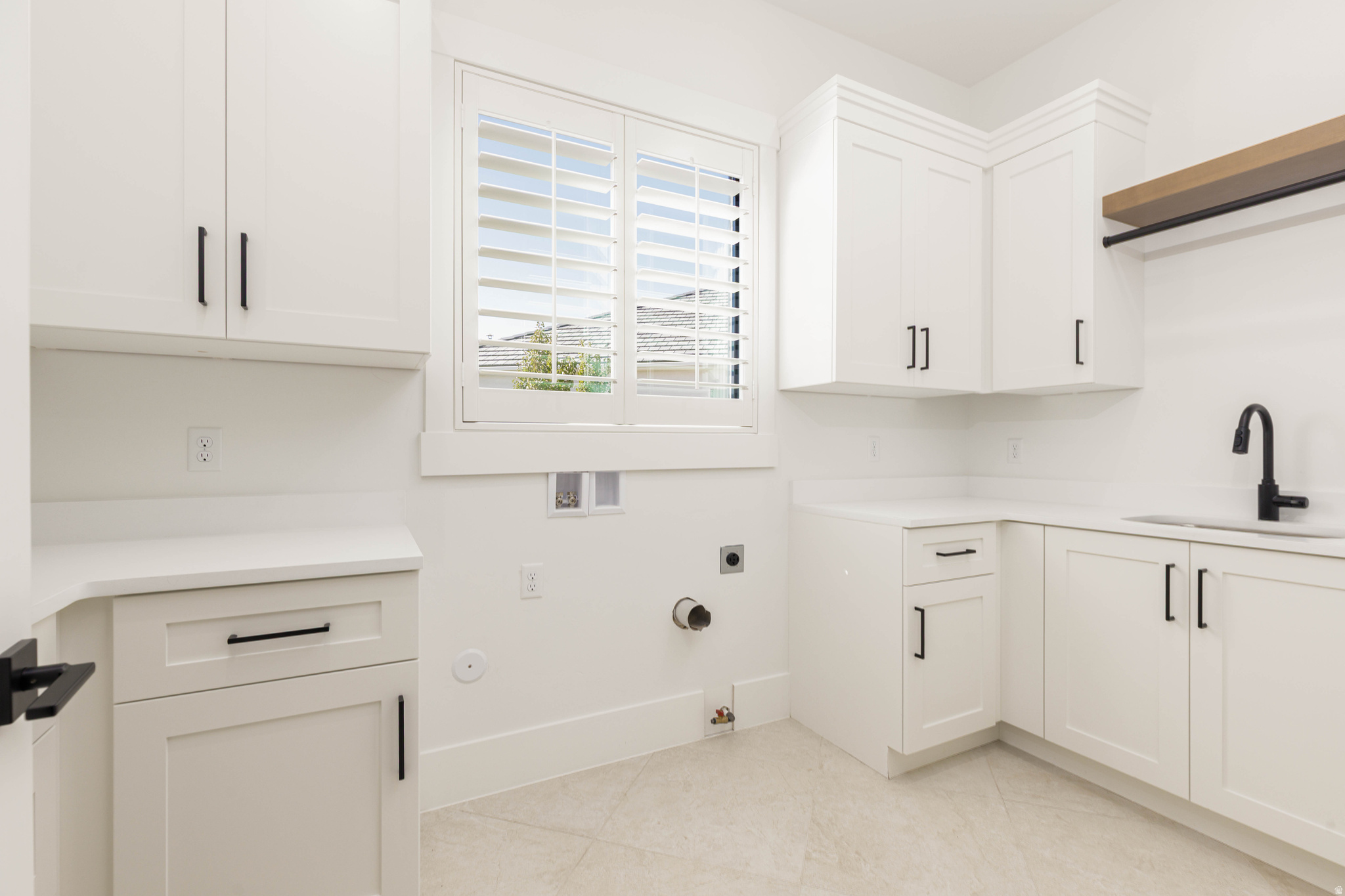 DESERT HORIZON 2 - Residential