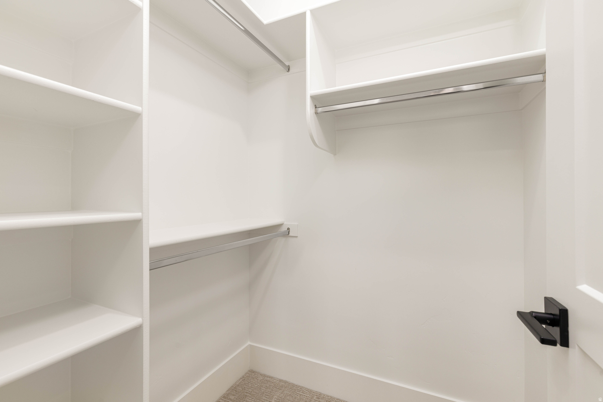 DESERT HORIZON 2 - Residential