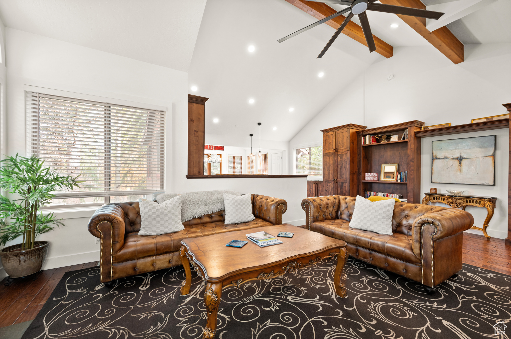 MEADOW WILD TOWNHOUSE - Residential