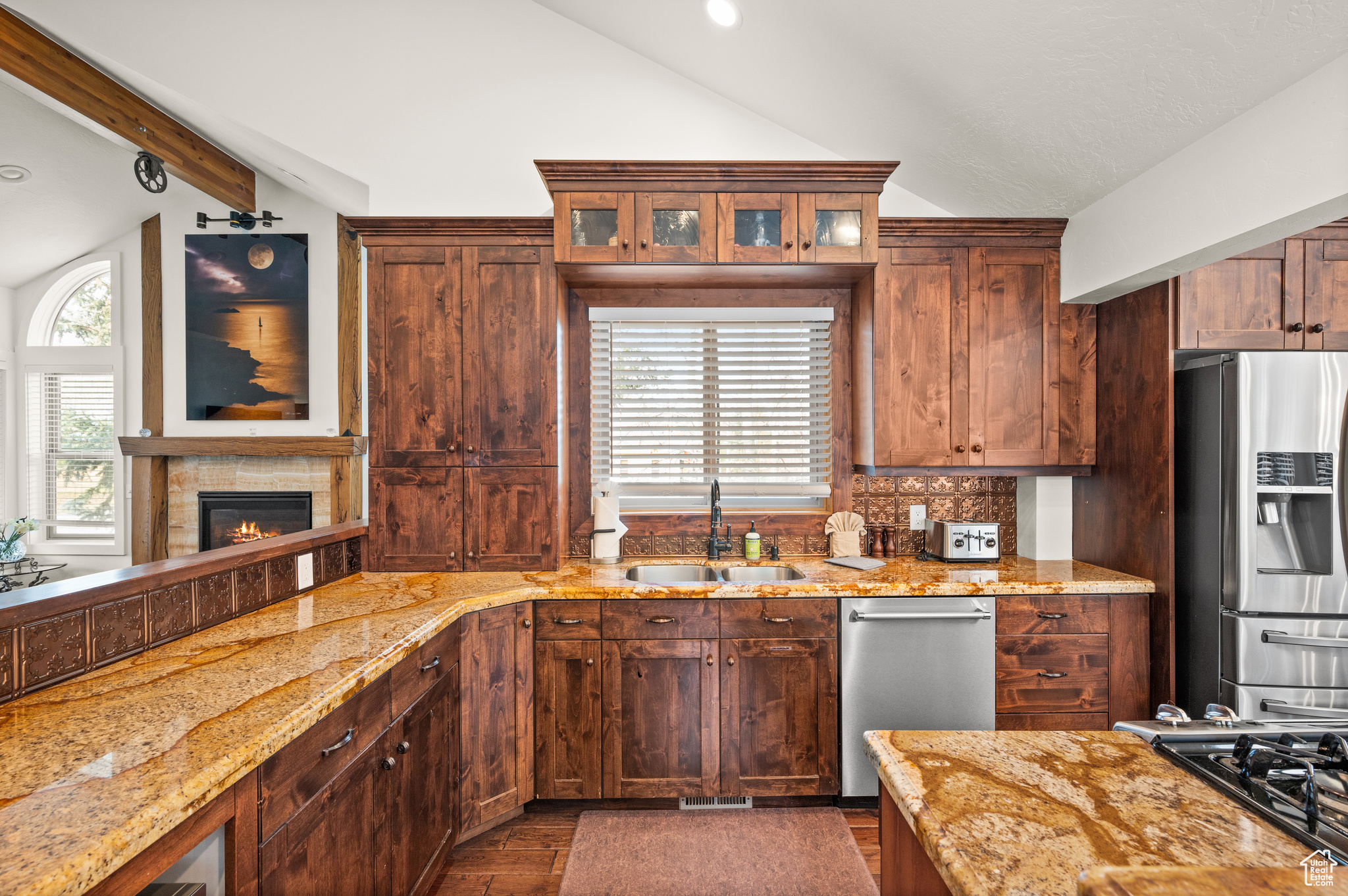 MEADOW WILD TOWNHOUSE - Residential