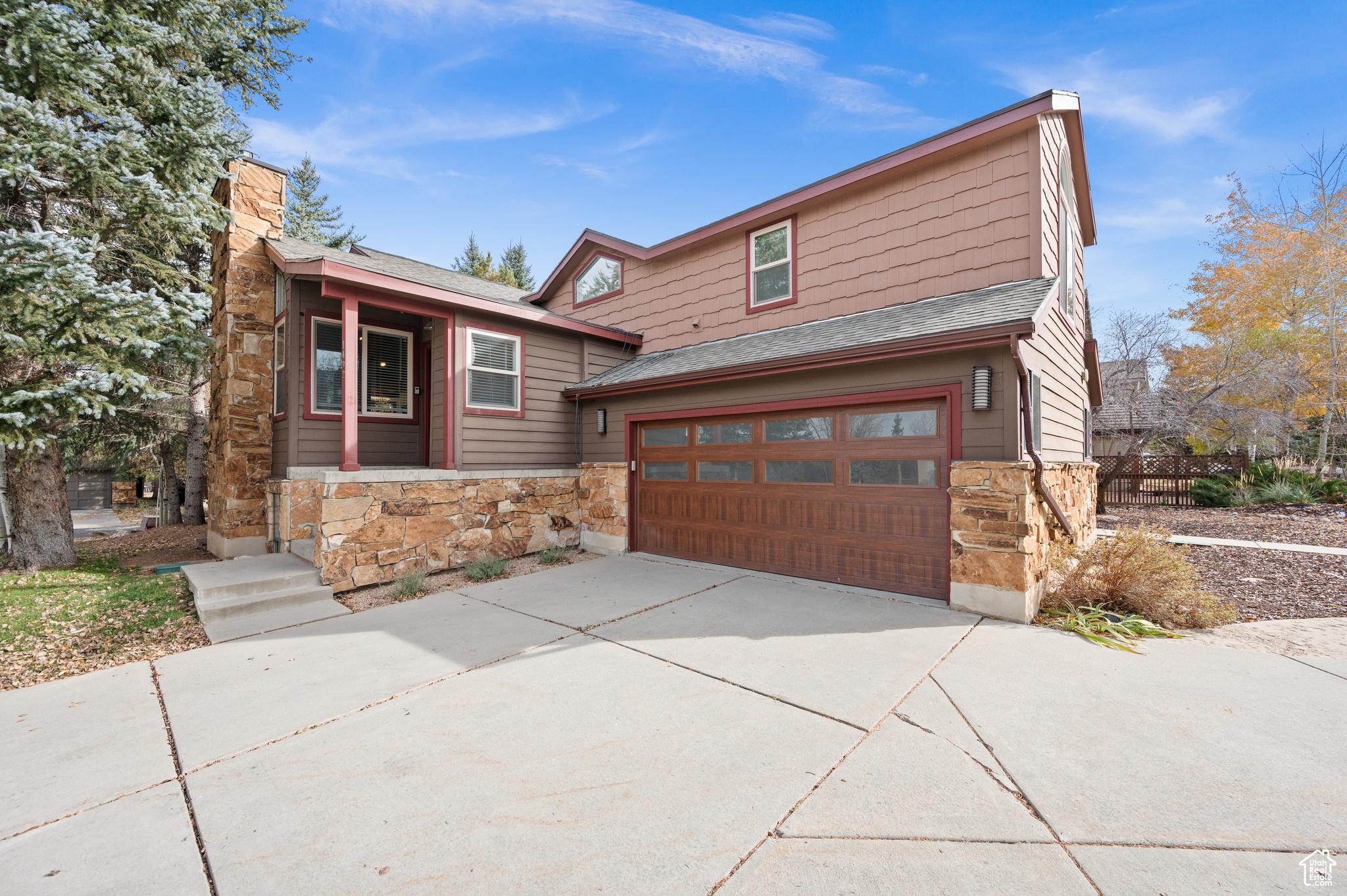 MEADOW WILD TOWNHOUSE - Residential