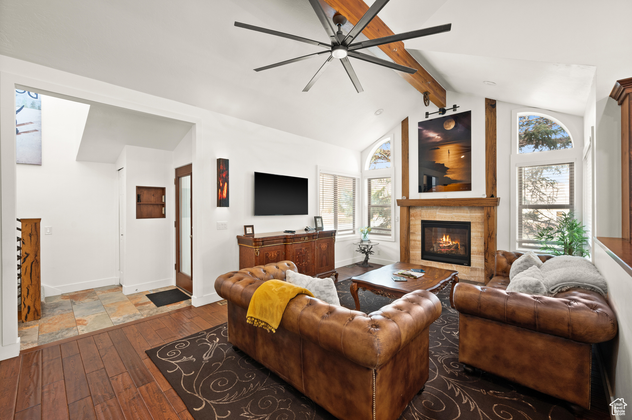 MEADOW WILD TOWNHOUSE - Residential