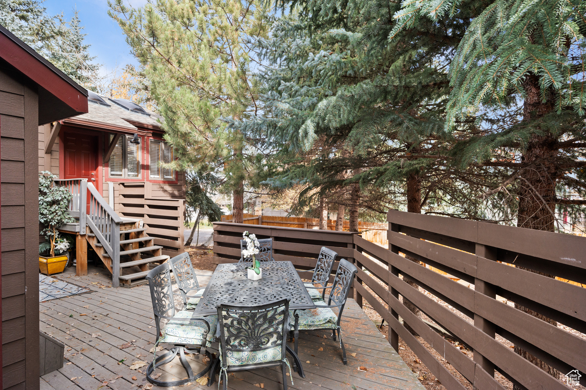 MEADOW WILD TOWNHOUSE - Residential