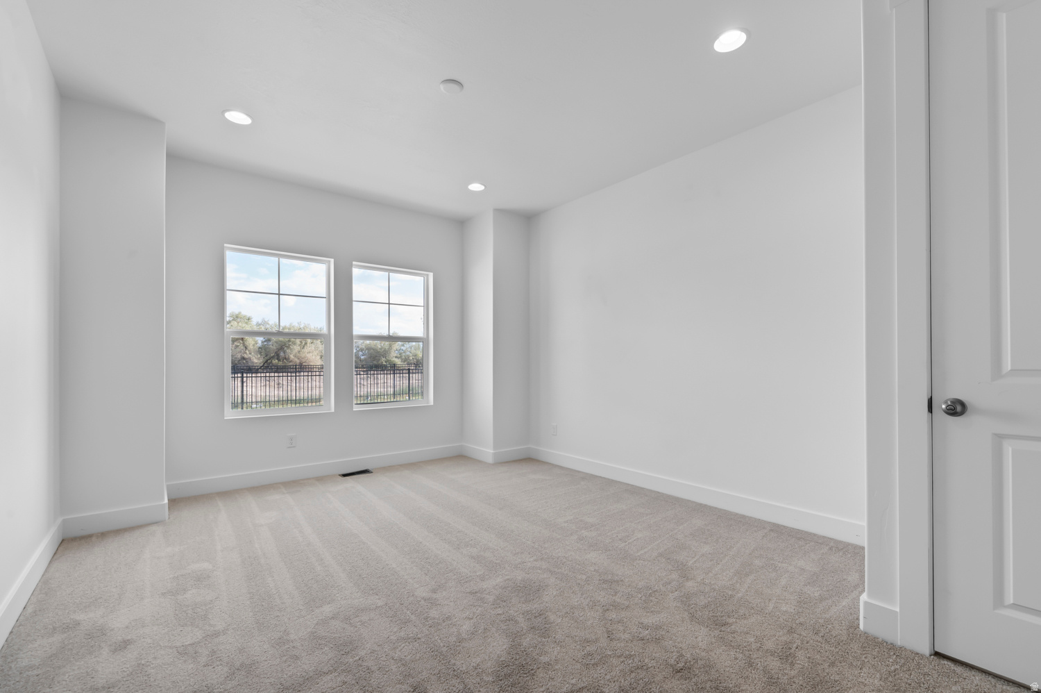 SAGEWOOD VILLAGE GARDENS 125 - Residential