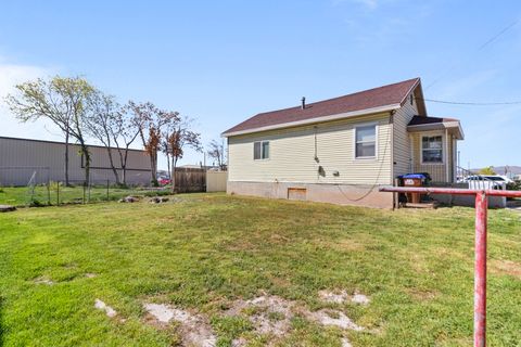 Tiny photo for 56 E GREGSON AVE S, South Salt Lake, UT 84115 (MLS # 2148814)