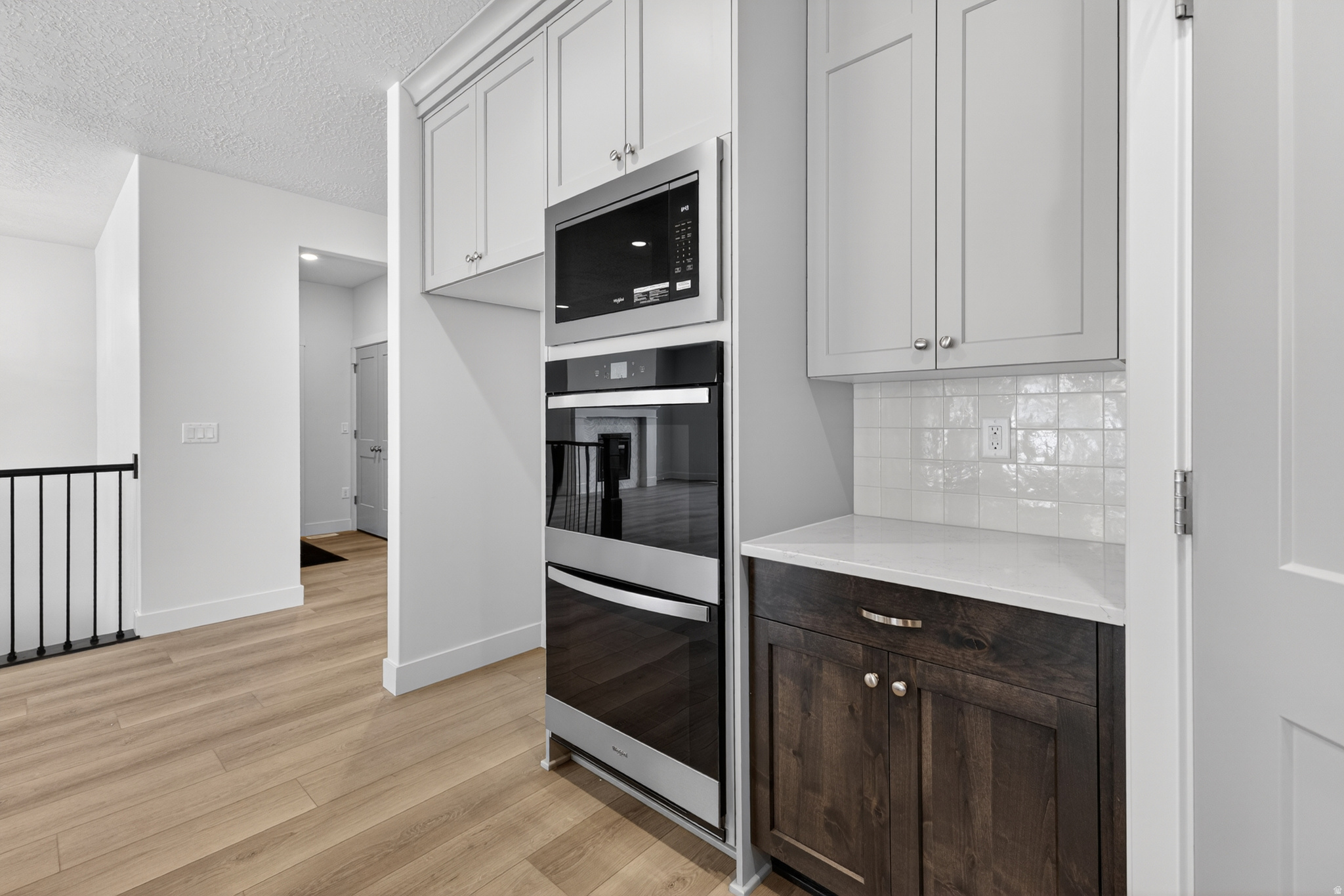 RIVERWOOD - Residential