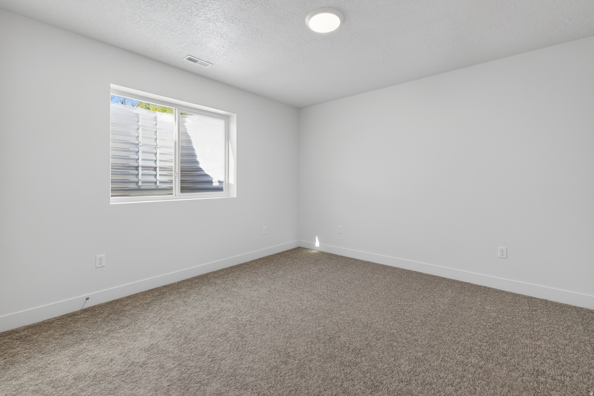 RIVERWOOD - Residential