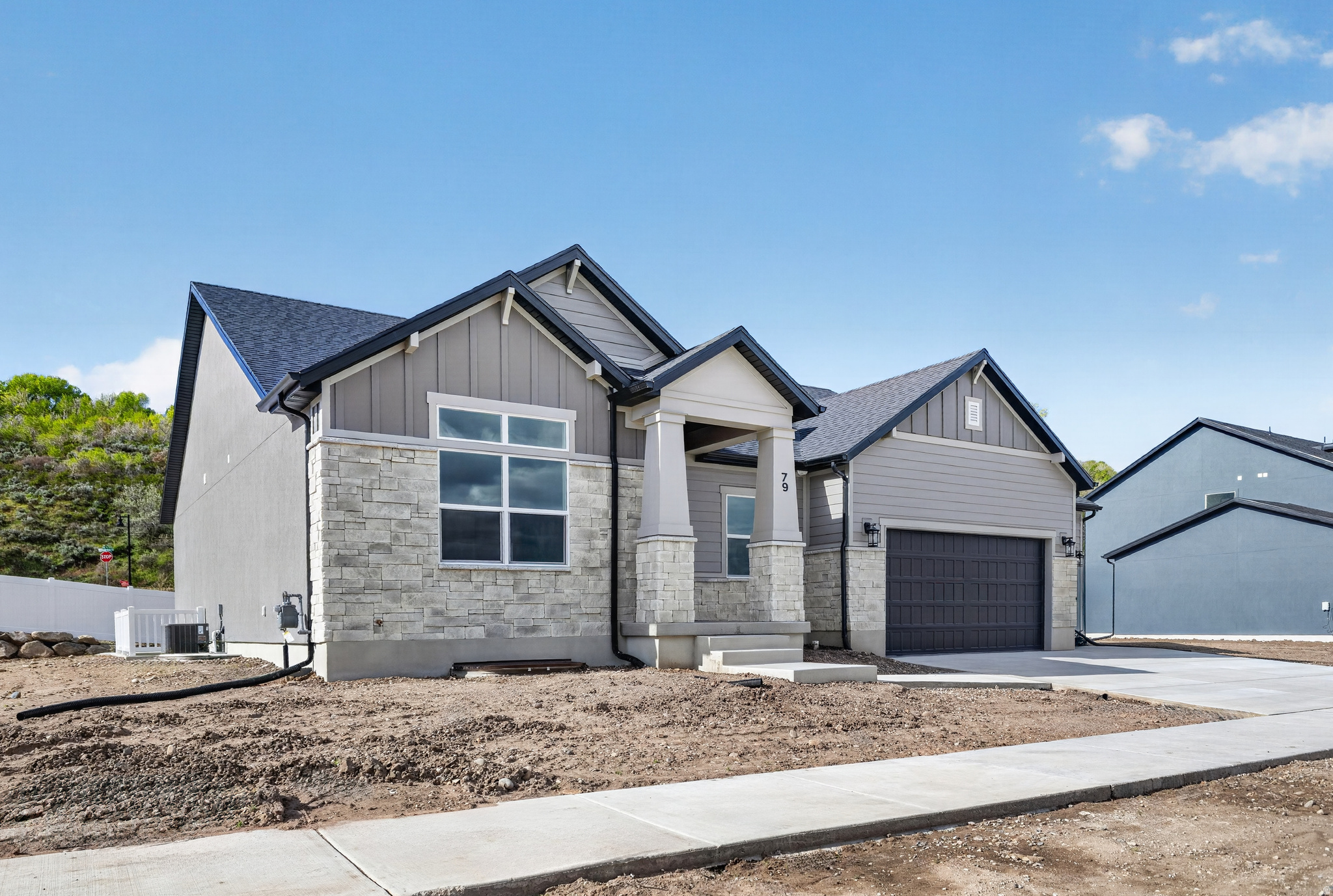 RIVERWOOD - Residential