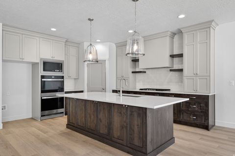 Tiny photo for 79 W GLEN WAY #101, South Weber, UT 84405 (MLS # 2153700)