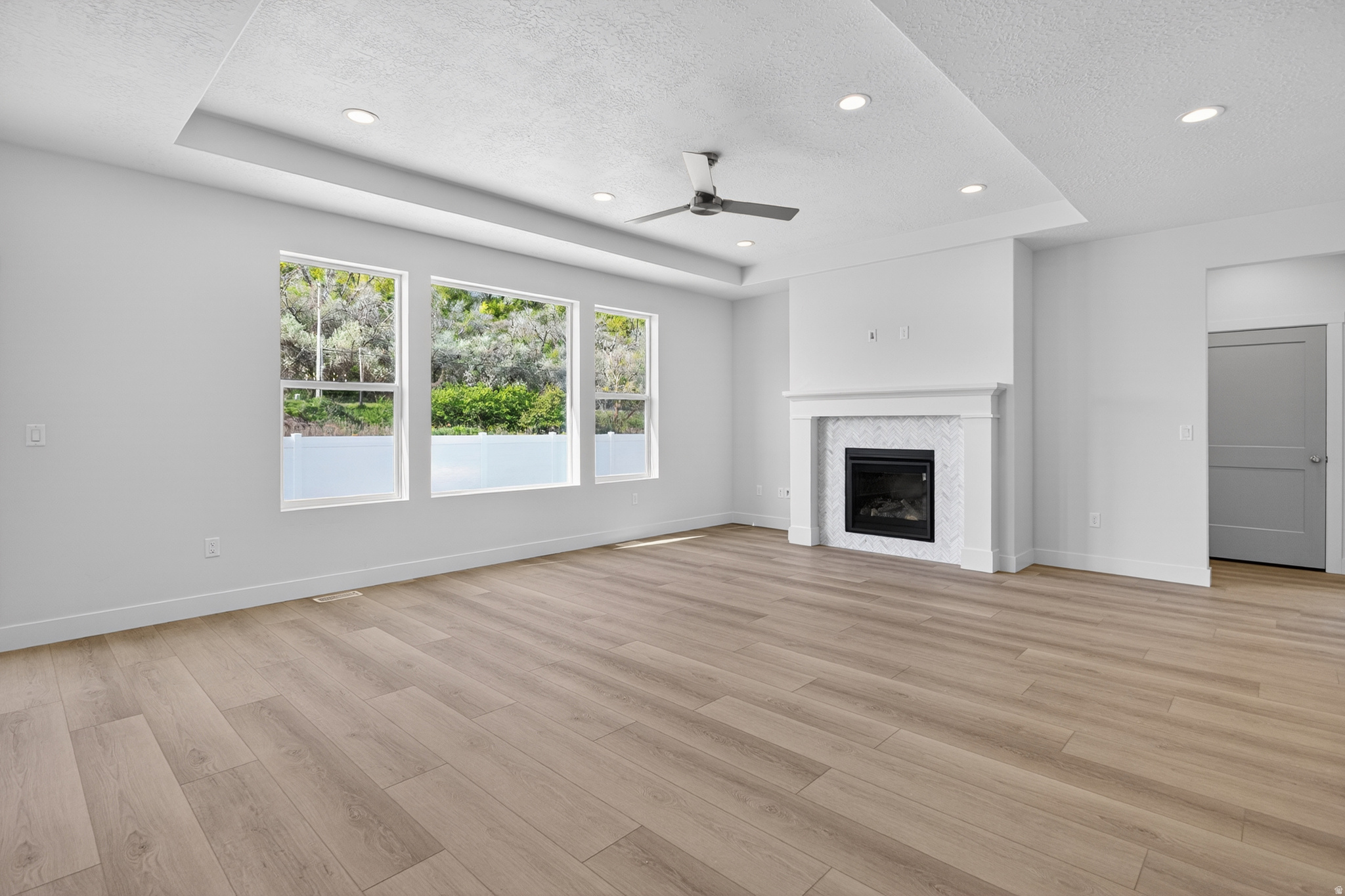 RIVERWOOD - Residential