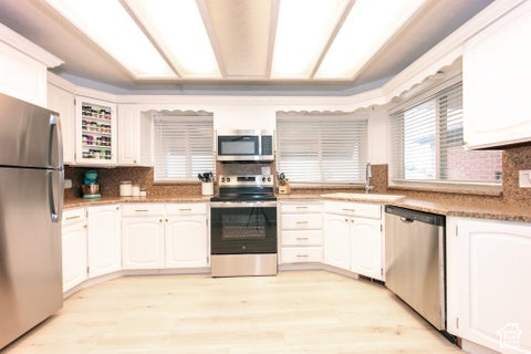 Tiny photo for 5208 S 2375 W, Roy, UT 84067 (MLS # 2191017)