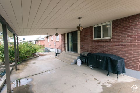 Tiny photo for 5208 S 2375 W, Roy, UT 84067 (MLS # 2191017)