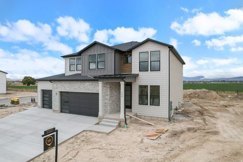 Tiny photo for 146 W 650 N, Salem, UT 84653 (MLS # 2120188)