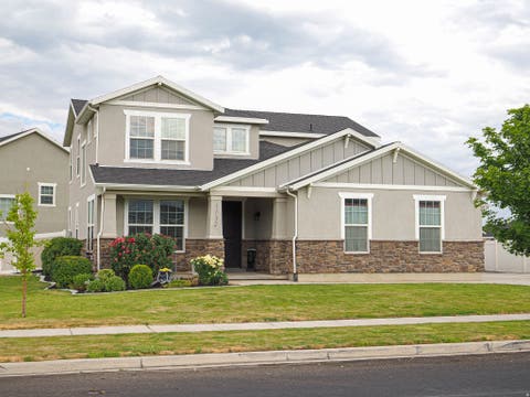 Homes For Sale - 1132 S 750<br/> Springville, UT 84663