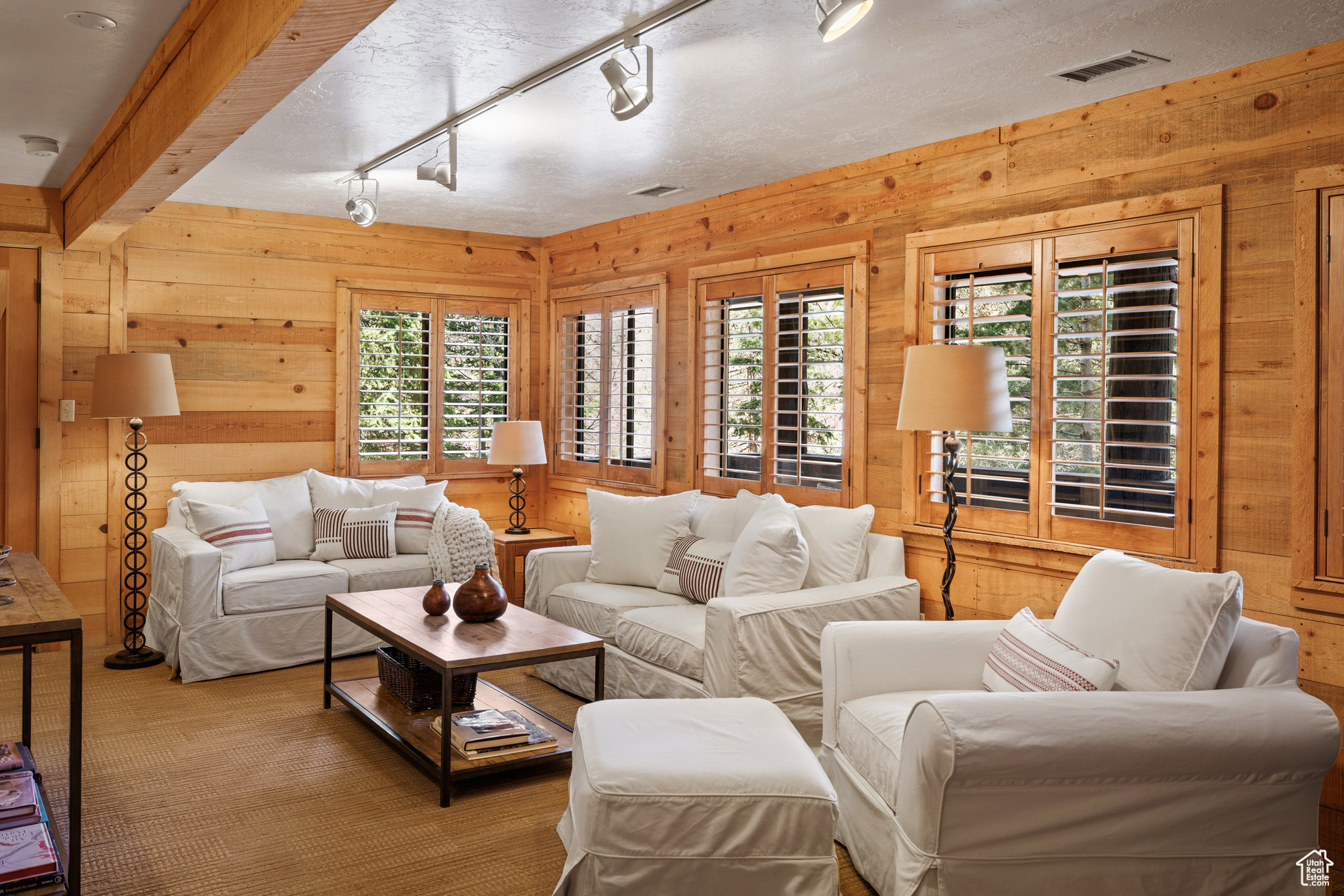 STEWART CASCADELANDS - Residential