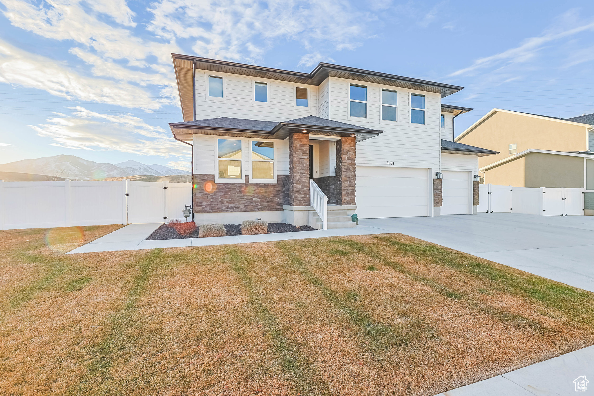 6564 S Sparkling Sky Dr, West Valley City, Utah image 2