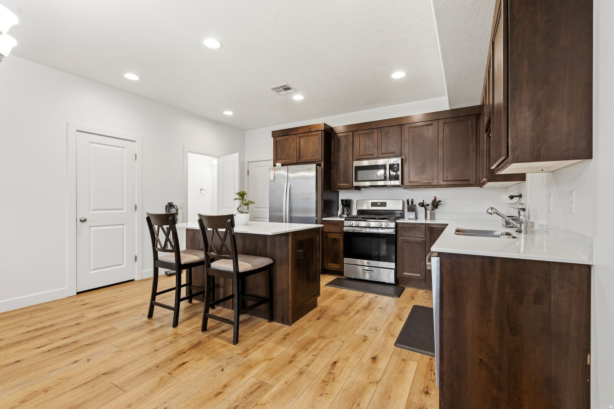 ARBOR PARK - Residential