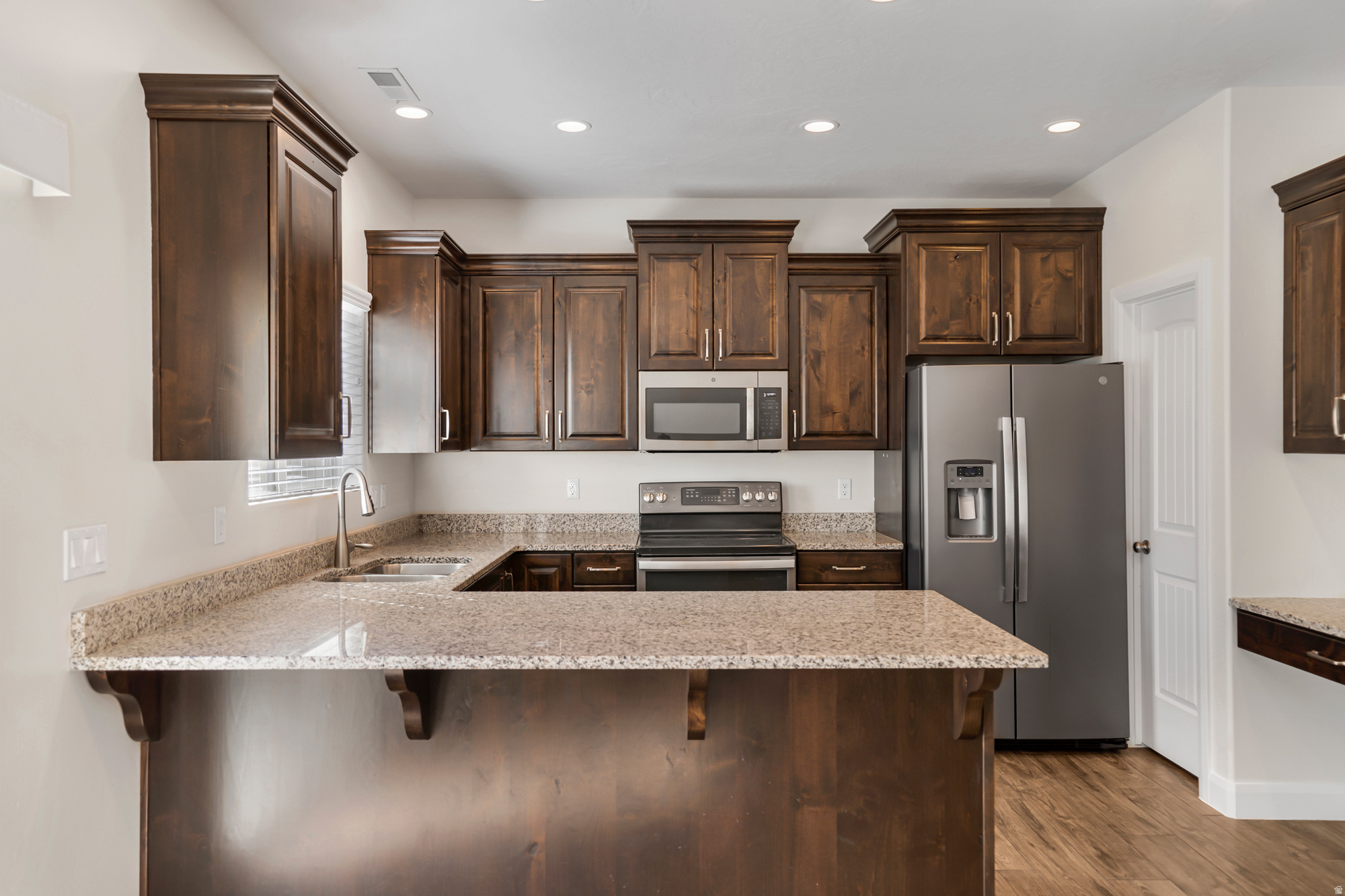 SHADOW RIDGE - Residential