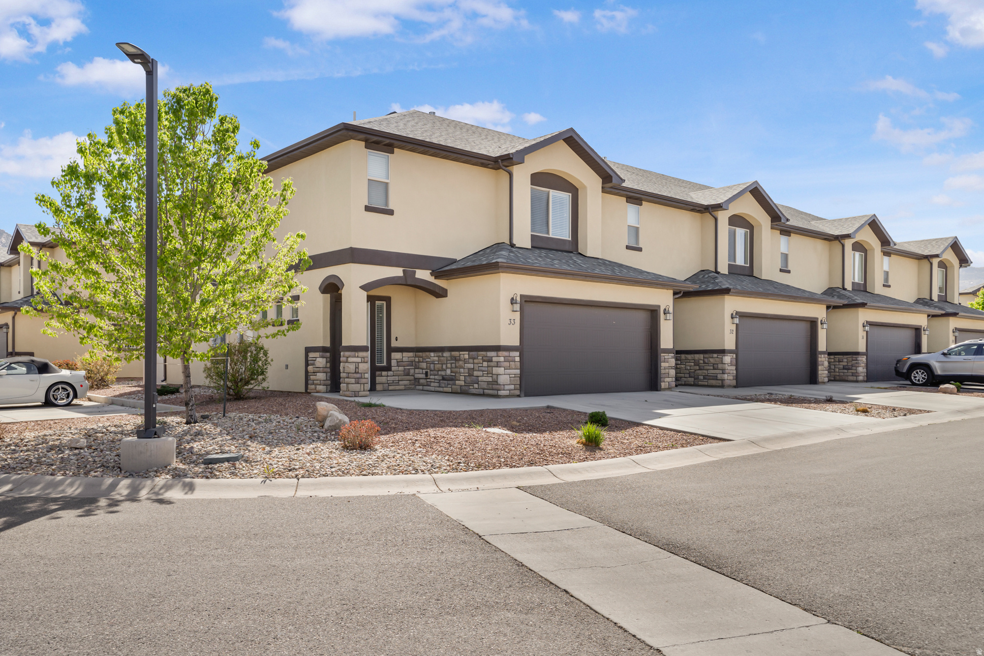 SHADOW RIDGE - Residential