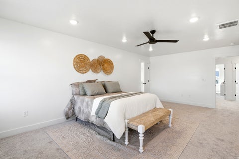 Tiny photo for 3032 W SOLACE ST, Syracuse, UT 84075 (MLS # 2182999)