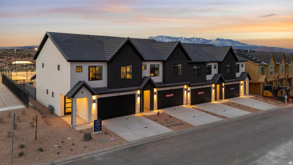 Photo of 1720 S VIEWCREST DR #3083, Washington, UT 84780 (MLS # 2186392)