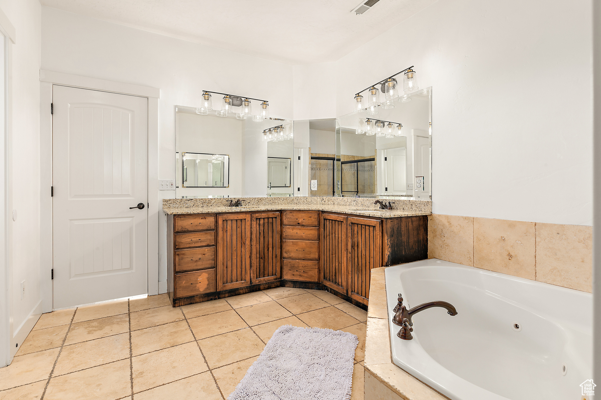 ALPINE COMMONS PRD - Residential