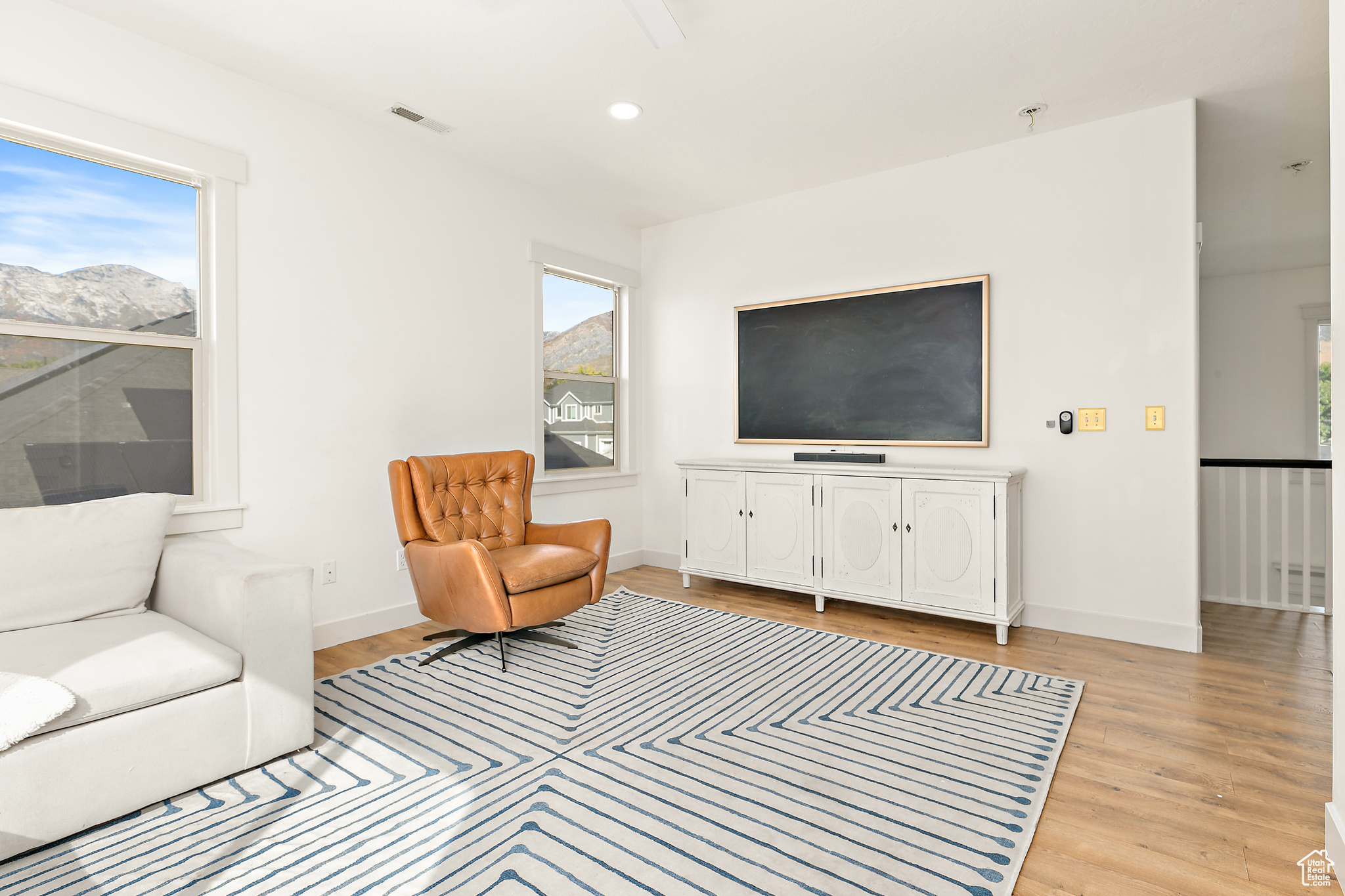 ALPINE COMMONS PRD - Residential