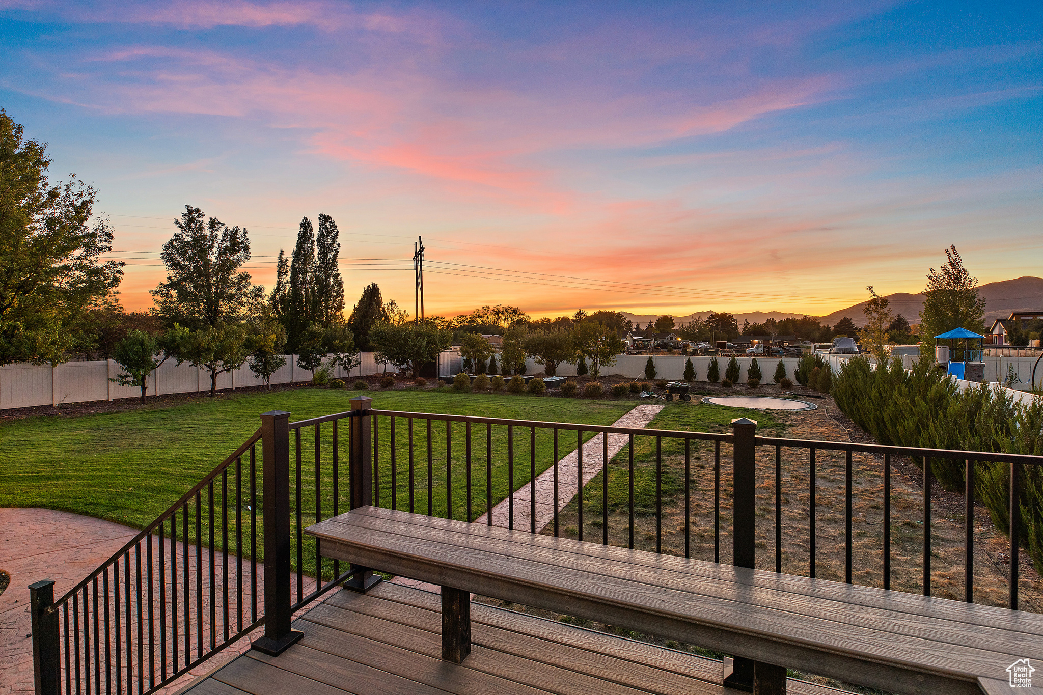 ALPINE COMMONS PRD - Residential