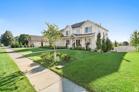 Tiny photo for 868 S BRADDOCK LN, Alpine, UT 84004 (MLS # 2113921)