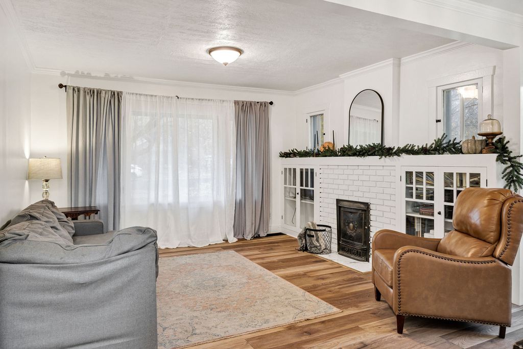 Photo of 171 N 500 W, Logan, UT 84321 (MLS # 2122648)