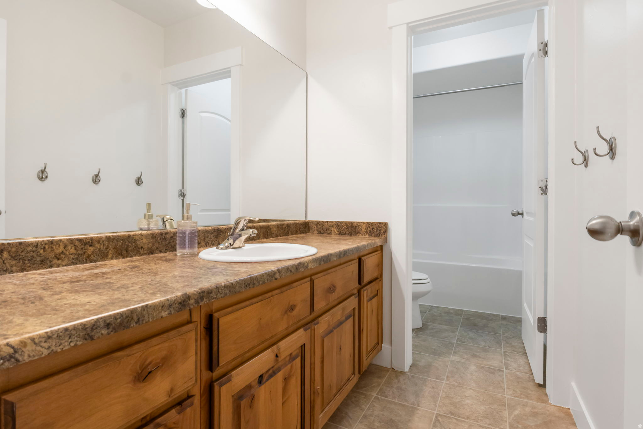 ASPEN CREST - Residential