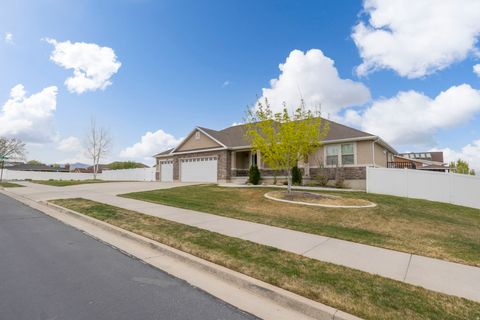 Tiny photo for 678 W CORY RD S, South Jordan, UT 84095 (MLS # 2147747)