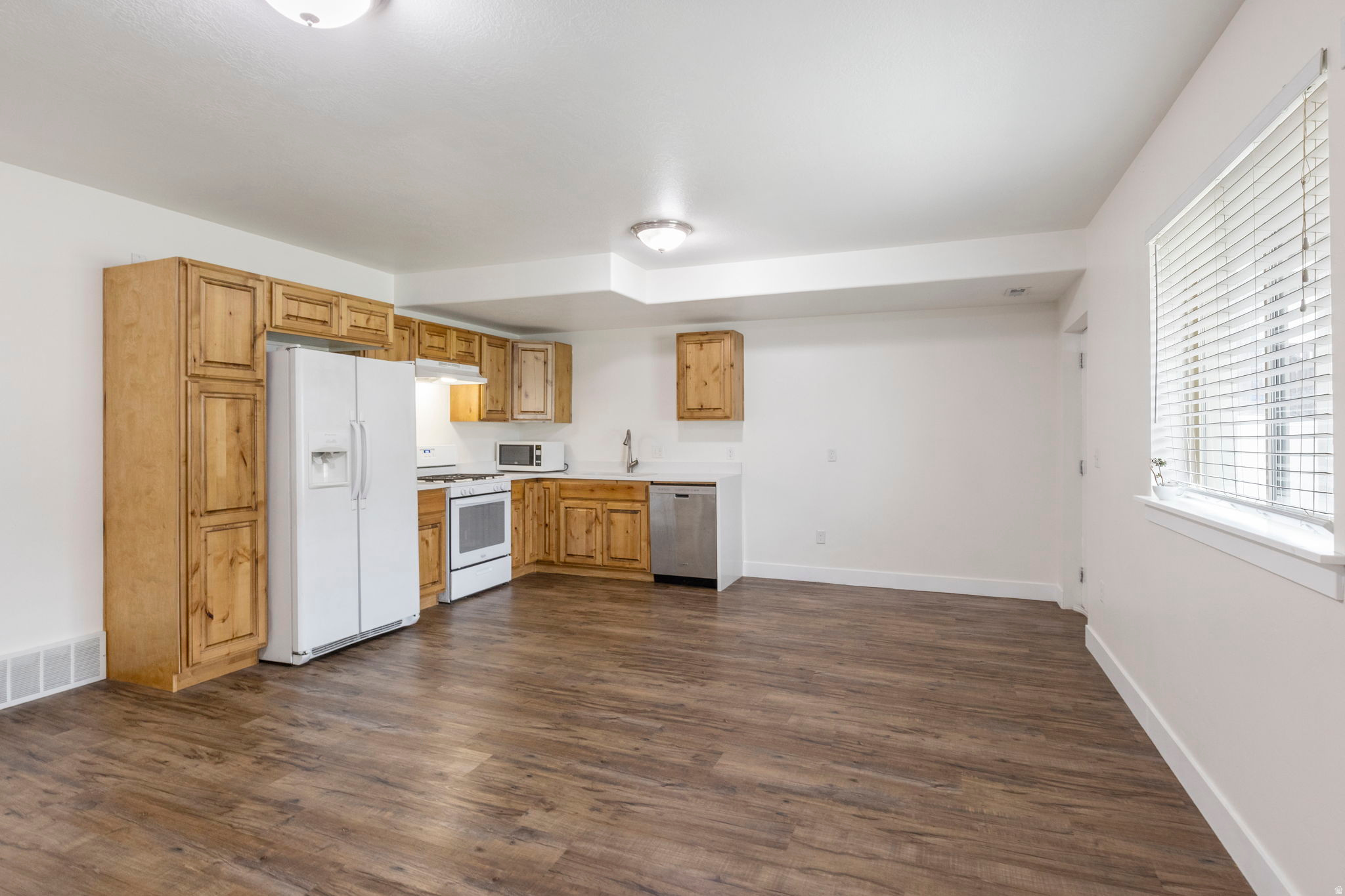 ASPEN CREST - Residential