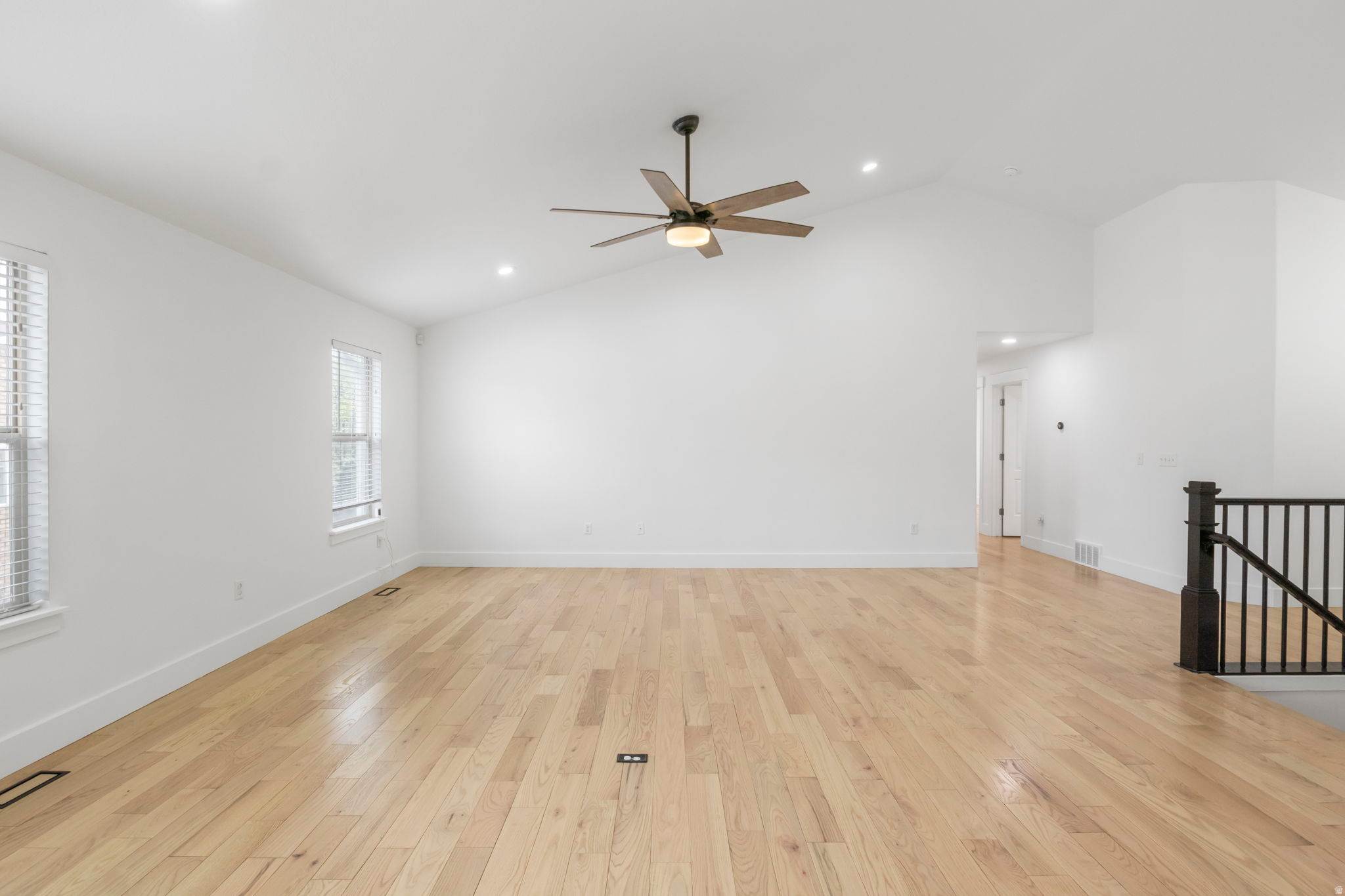 ASPEN CREST - Residential