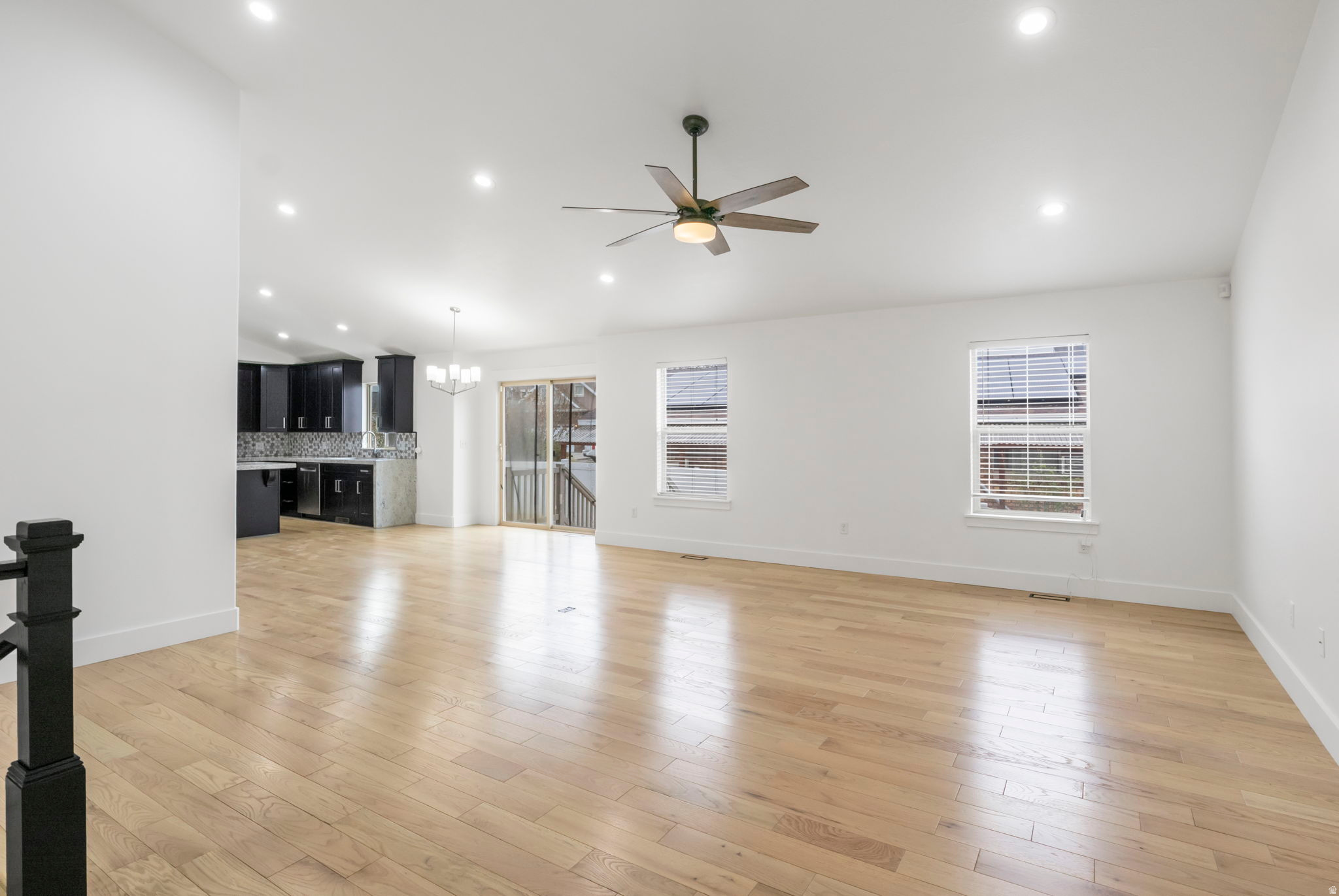 ASPEN CREST - Residential