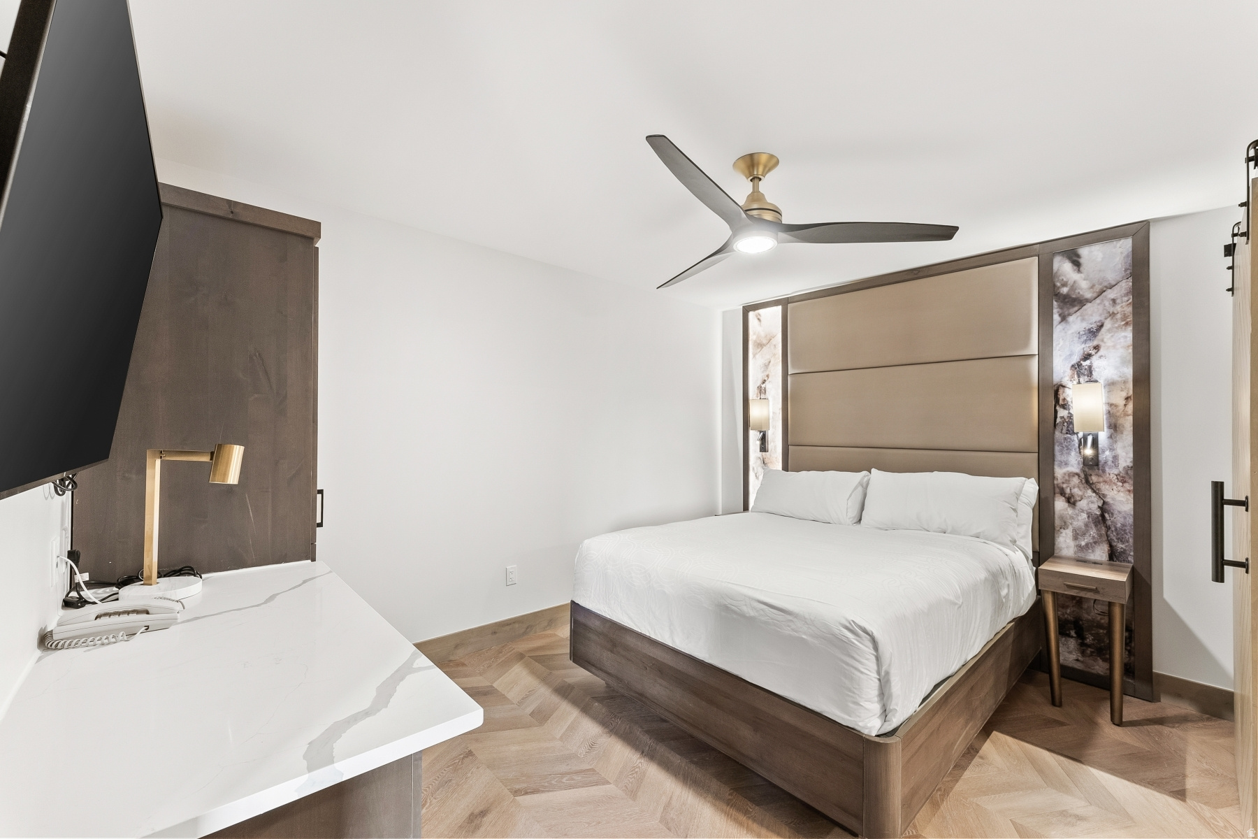 LODGE AT WESTGATE - Residential