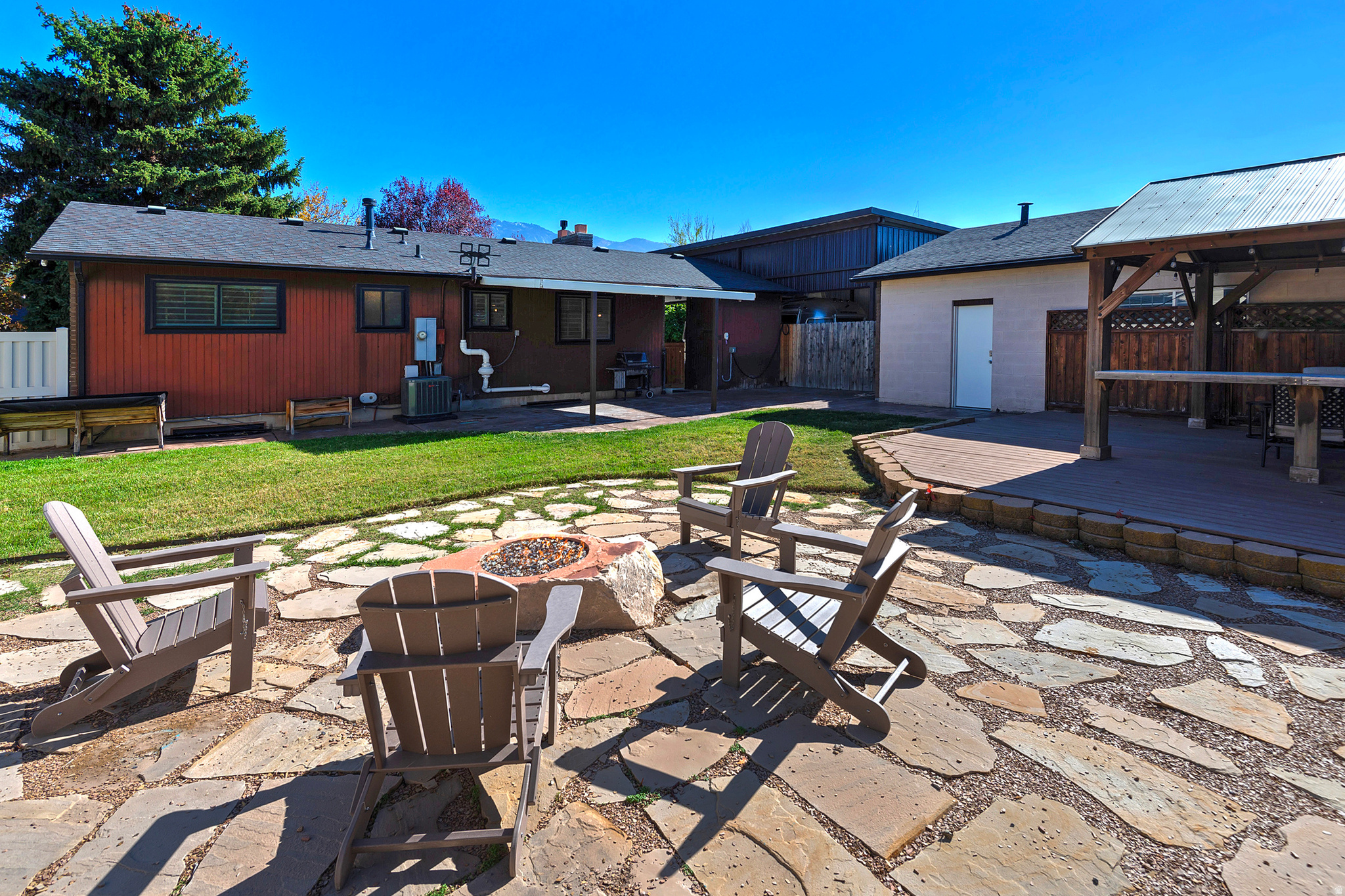 SANDY HEIGHTS SOUTH - Residential