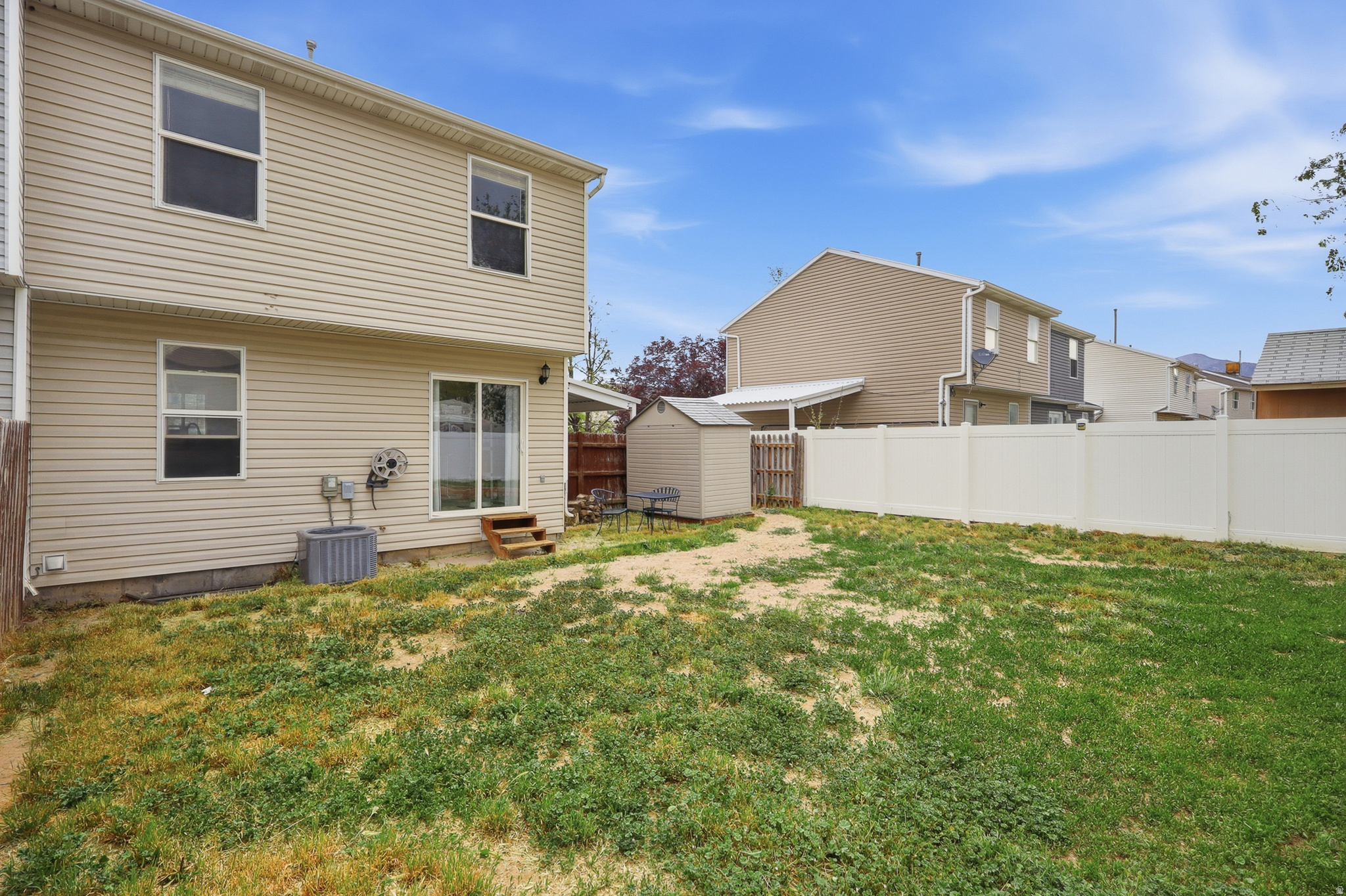 SHETLAND MEADOWS - Residential Income