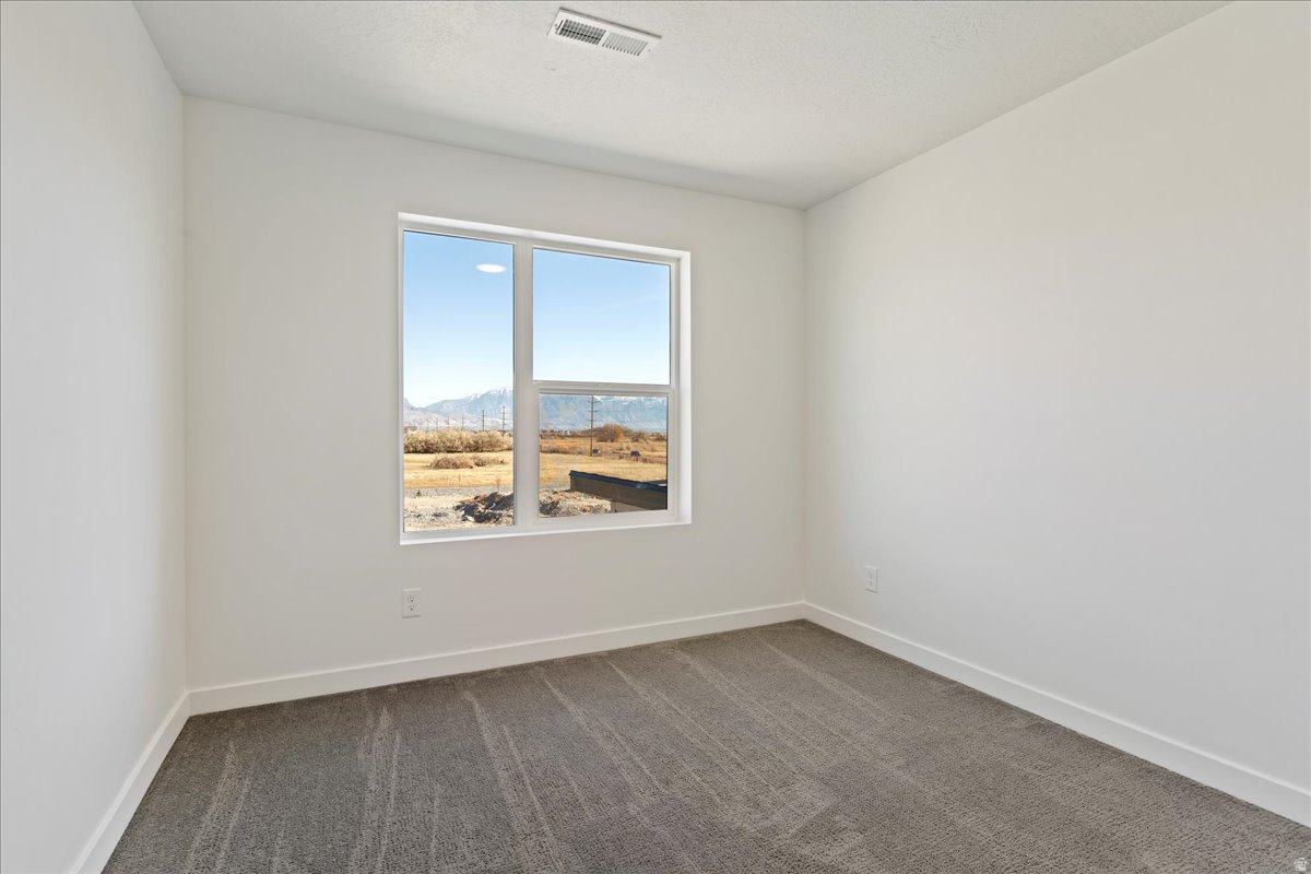 NORTH LAKE MEADOWS - Residential